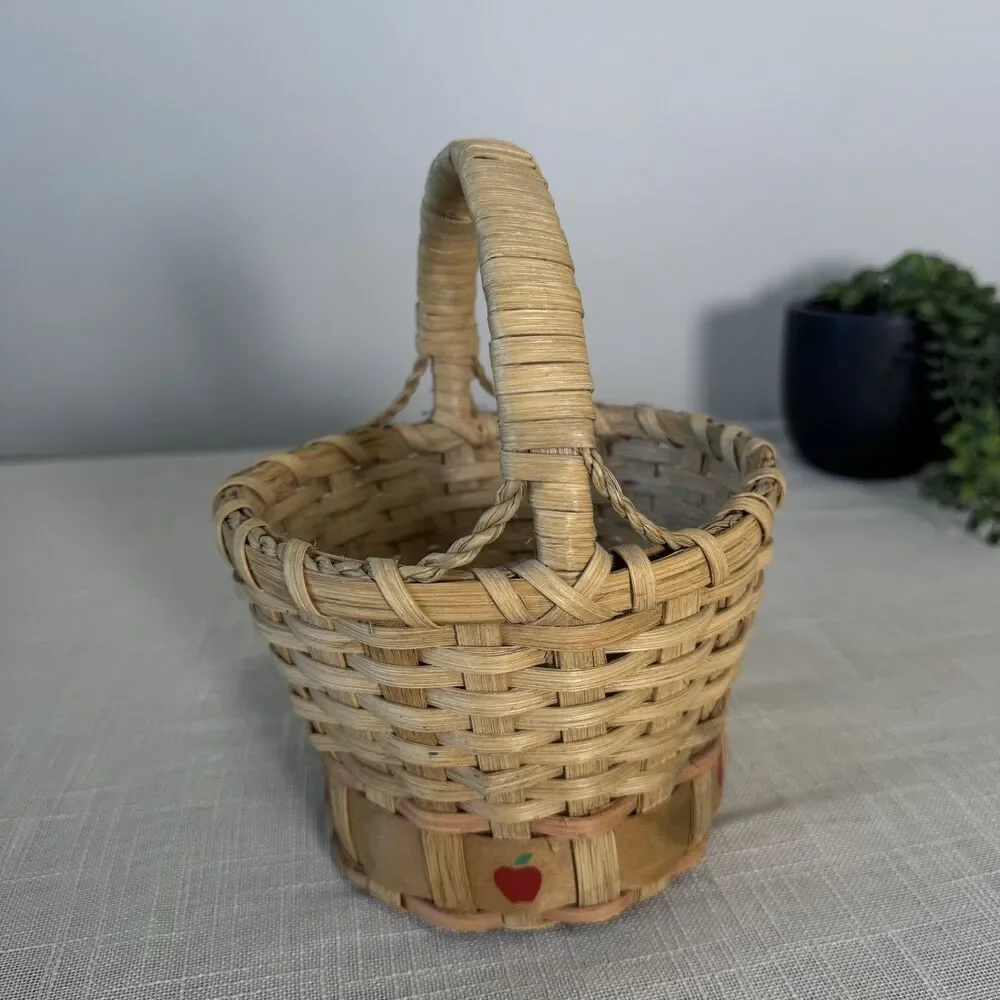 Vintage Country Farmhouse Hand Painted Apple Woven Basket 1990 90s Cottagecore